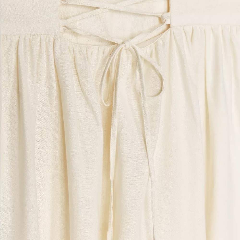 Elegant Cream Lace-Up Back Dress - Picture 11 of 11